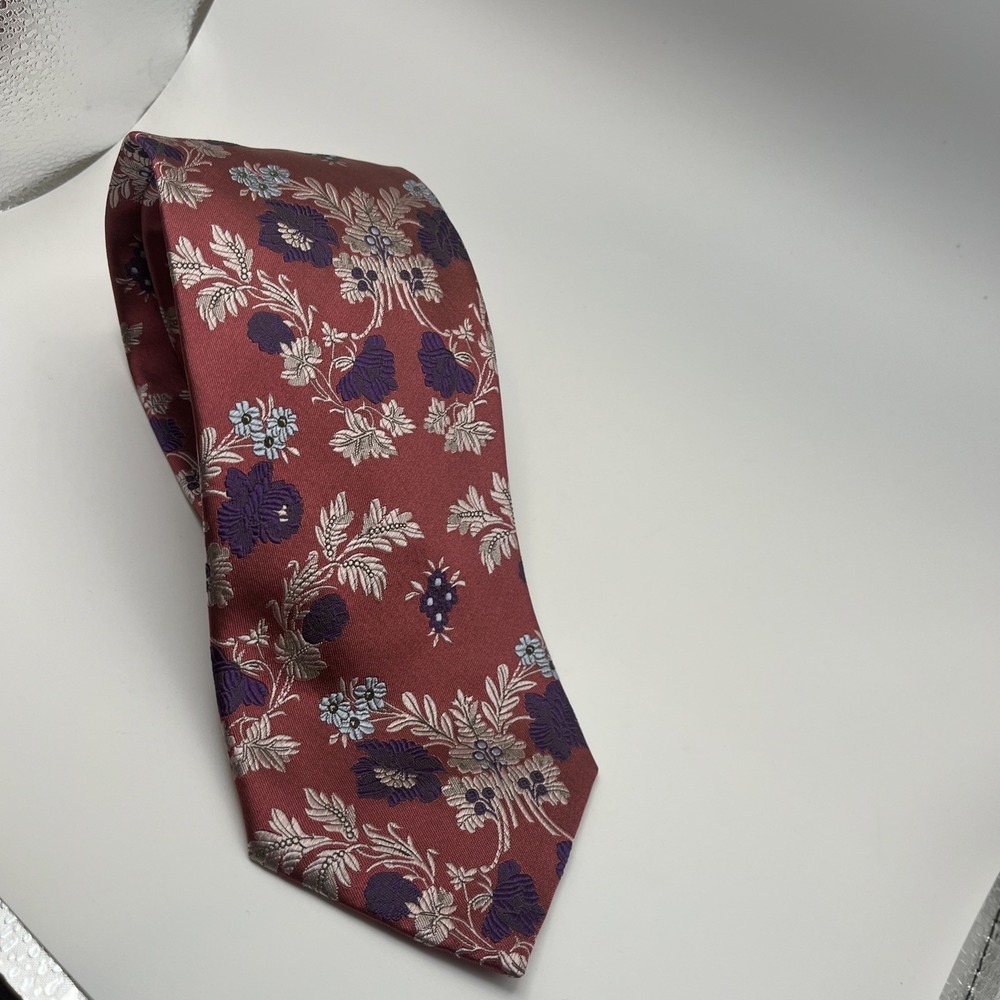 Christian Lacroix 100% Silk Tie Pink Purple Blue Floral Made In Italy 57x3.5"